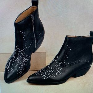 Dolce vita studded ankle boots-size 8